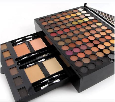 Coffret de maquillage transportable